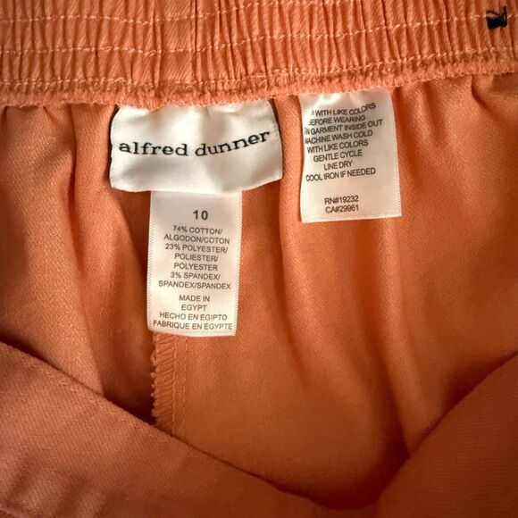 Alfred Dunner Coral Crop Pull-on Stretch Pants Size 10 - Picture 9 of 14